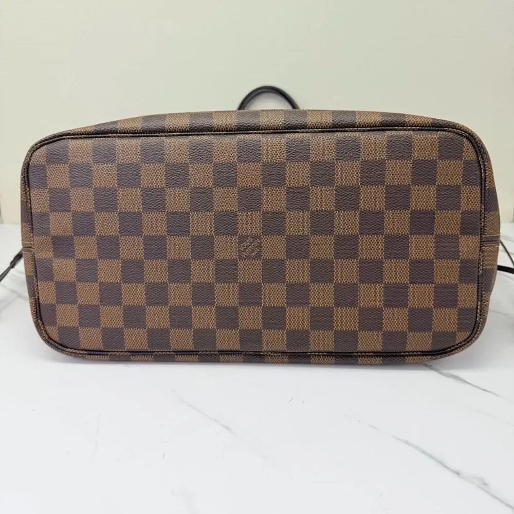 Louis Vuitton Women Pre-Loved Bag Very Good Condition